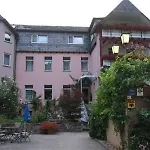 Winneburg 3*