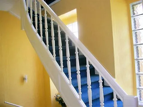 Winneburg 3* كوتشيم